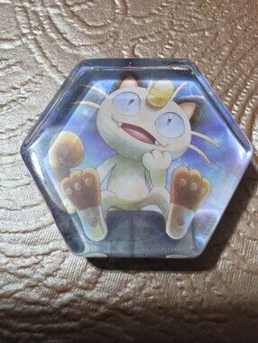 Pokemon Hexagonal Magnet Meowth Design